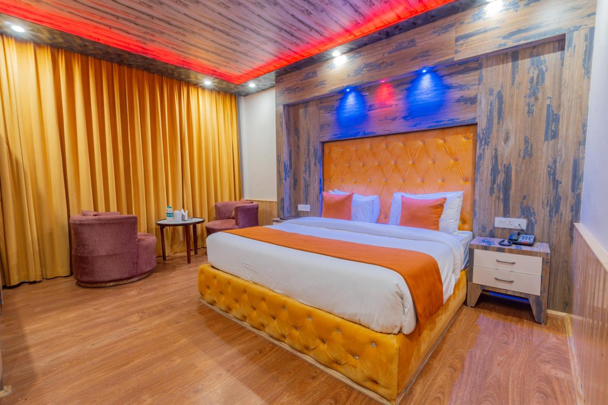 West Western Resort Manali #Neartomallroad #Gym #Lawn #Playingzone #Pooltable #Kidsfriendly #Mountainview #Tabletennis #Familyfriendly #Privateparking Exterior foto